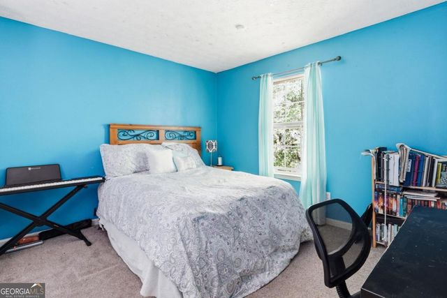 104 Lakestone Court, Marietta, GA 30066
