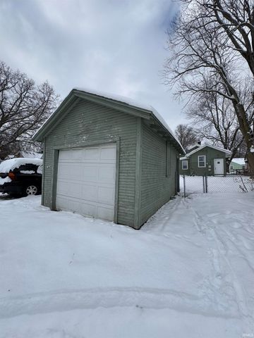 3921 Bowser Avenue, Fort Wayne, IN 46806