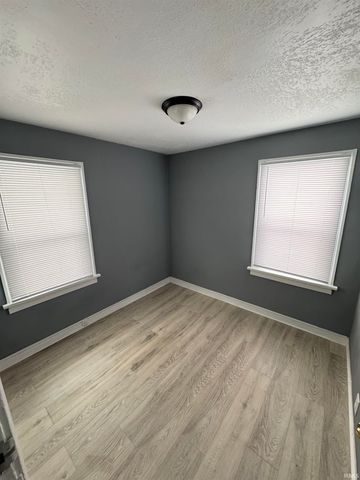 3921 Bowser Avenue, Fort Wayne, IN 46806