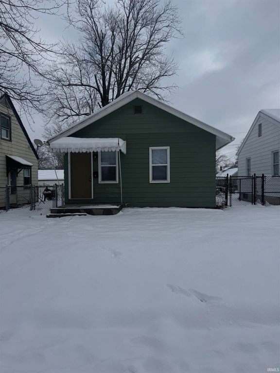 3921 Bowser Avenue, Fort Wayne, IN 46806