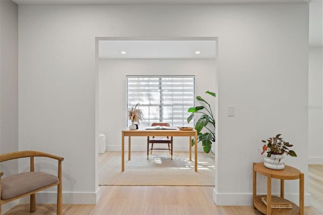 4205 NORTHWIND LANE, Tampa, FL 33624