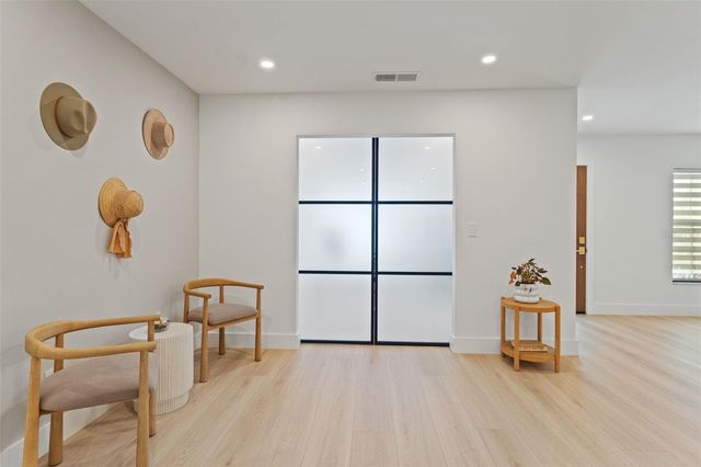 4205 NORTHWIND LANE, Tampa, FL 33624