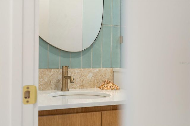 4205 NORTHWIND LANE, Tampa, FL 33624