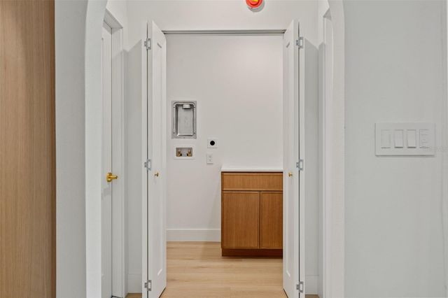 4205 NORTHWIND LANE, Tampa, FL 33624