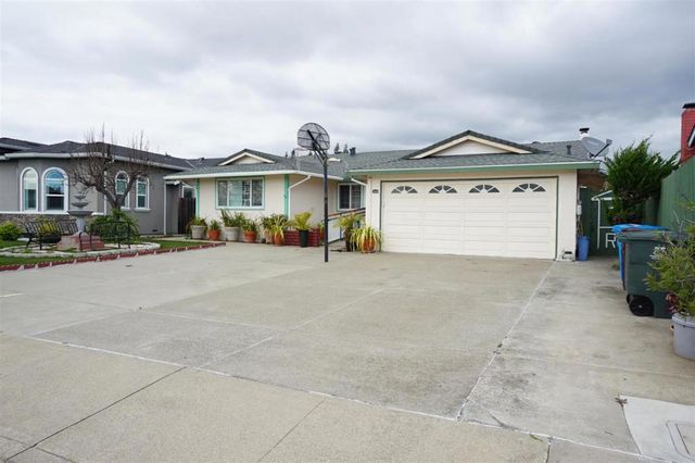 32262 Crest Lane, Union City, CA 94587