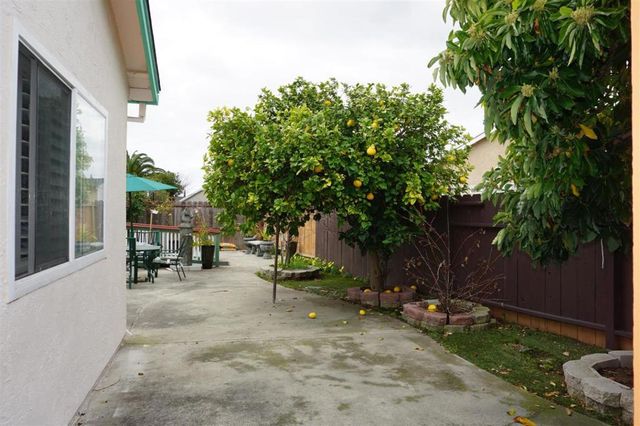 32262 Crest Lane, Union City, CA 94587