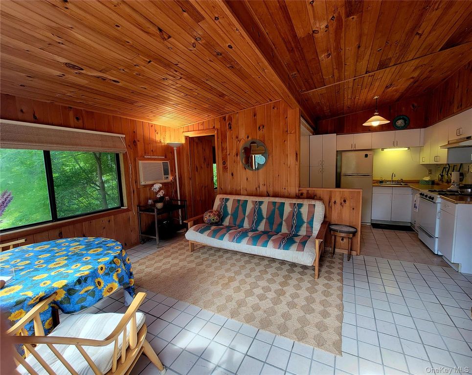 3300 Baker Street 28, Mohegan Lake, NY 10547 — photo 4