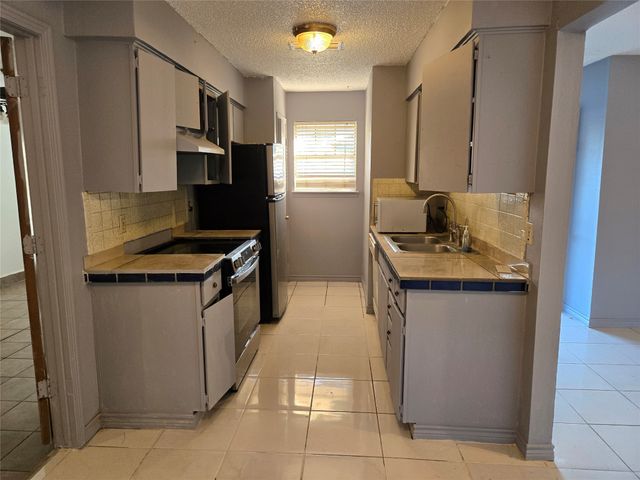 4825 Miami Drive, Garland, TX 75043