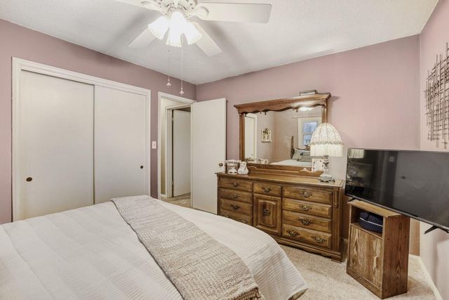 426 Emerson Avenue W, West Saint Paul, MN 55118