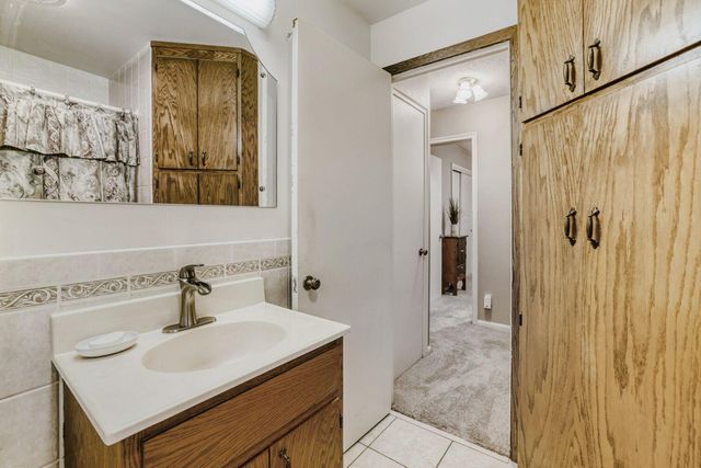 426 Emerson Avenue W, West Saint Paul, MN 55118