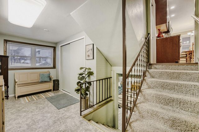 426 Emerson Avenue W, West Saint Paul, MN 55118