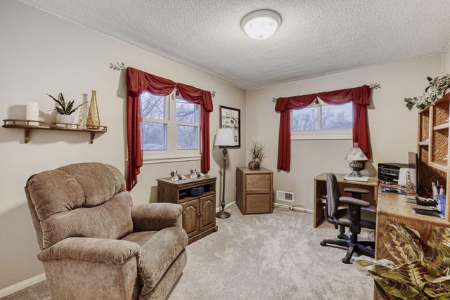 426 Emerson Avenue W, West Saint Paul, MN 55118