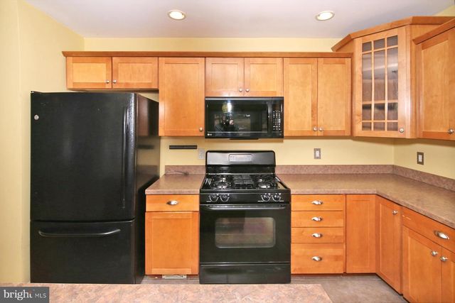 805 MOUNT WILSON ROAD, Lebanon, PA 17042