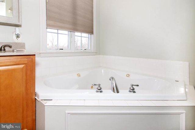 805 MOUNT WILSON ROAD, Lebanon, PA 17042