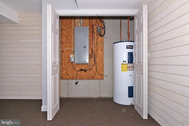 805 MOUNT WILSON ROAD, Lebanon, PA 17042