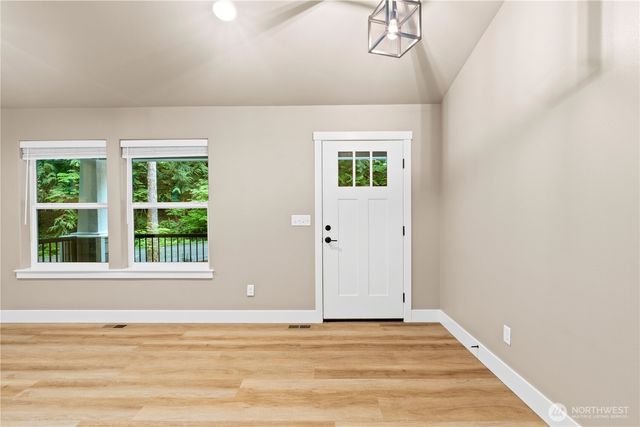 11 Tumbling Water Drive, Bellingham, WA 98229