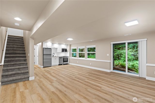 11 Tumbling Water Drive, Bellingham, WA 98229