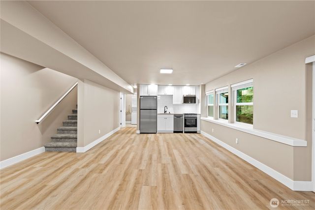 11 Tumbling Water Drive, Bellingham, WA 98229