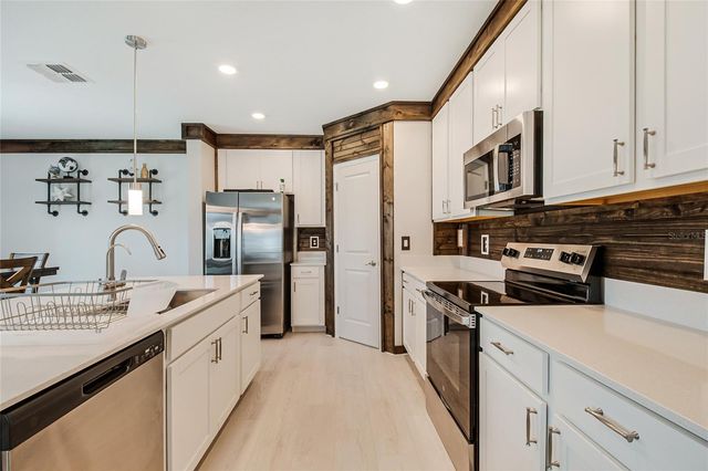 2158 AQUIFER LANE, Davenport, FL 33837
