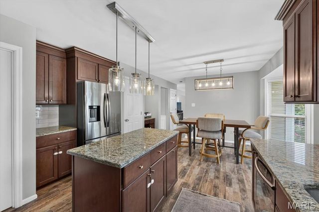340 Copper Lakes Boulevard, Wildwood, MO 63040