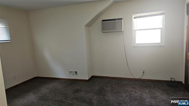 380 Coolidge Avenue, Fort Lee, NJ 07024