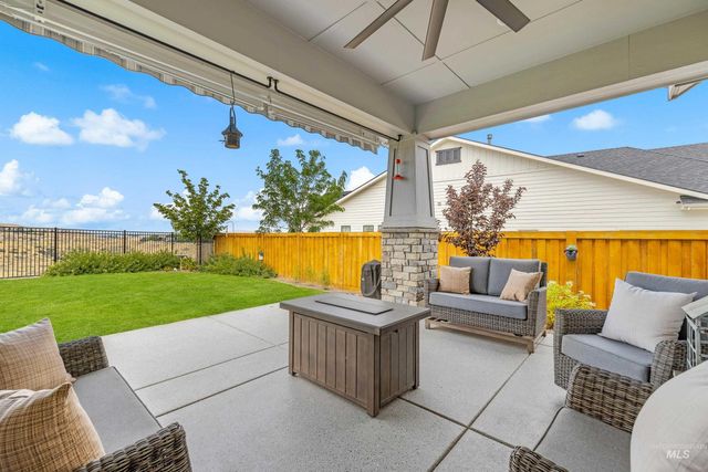 11729 N 11th Way, Boise, ID 83714