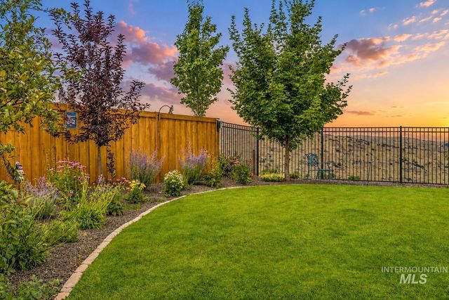 11729 N 11th Way, Boise, ID 83714
