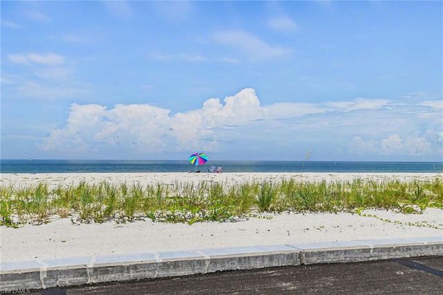 7400 Estero BLVD 329, Fort Myers Beach, FL 33931