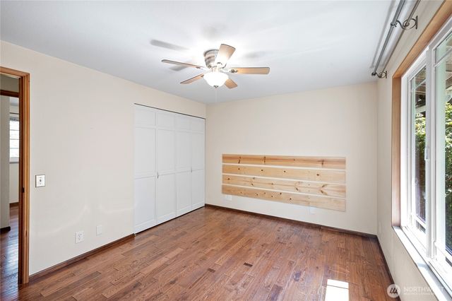 10122 50th Place W, Mukilteo, WA 98275