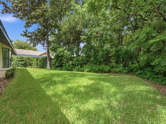 4 REDBAY COURT E, Homosassa, FL 34446