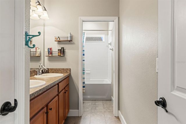 8853 BELLA VITA CIRCLE, Land O Lakes, FL 34637