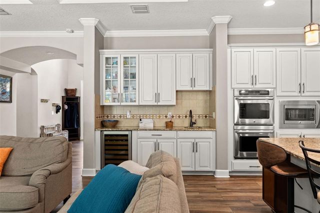 8853 BELLA VITA CIRCLE, Land O Lakes, FL 34637