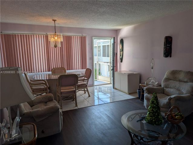 15610 NE 6th Ave 23C, Miami, FL 33162