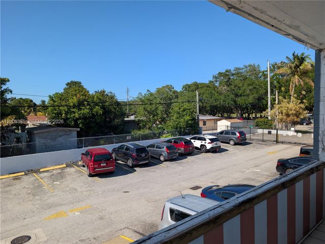 15610 NE 6th Ave 23C, Miami, FL 33162