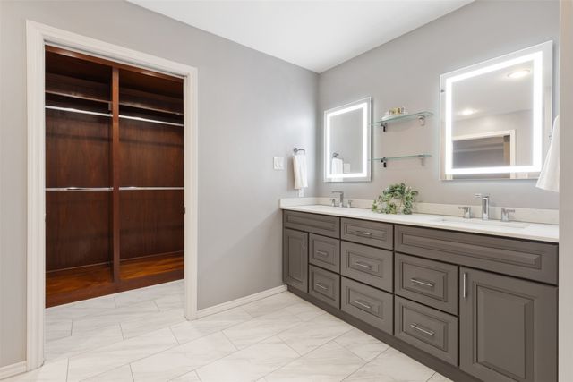 9604 Robin Meadow Drive, Dallas, TX 75243