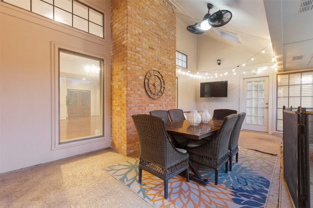 9604 Robin Meadow Drive, Dallas, TX 75243