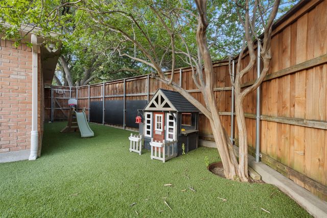 9604 Robin Meadow Drive, Dallas, TX 75243