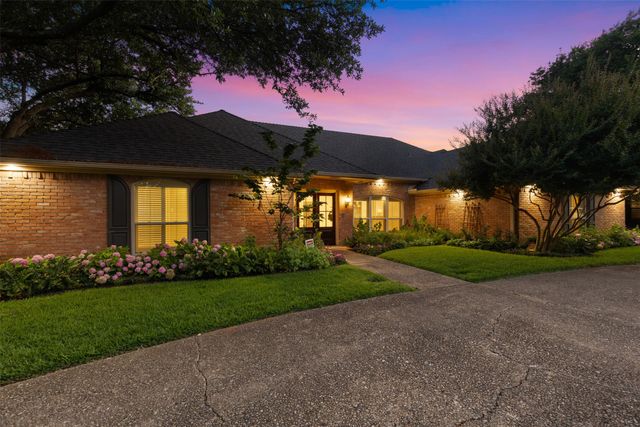 9604 Robin Meadow Drive, Dallas, TX 75243