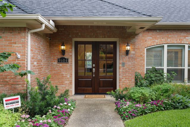 9604 Robin Meadow Drive, Dallas, TX 75243