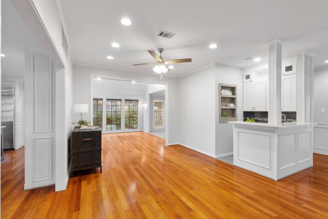 9604 Robin Meadow Drive, Dallas, TX 75243