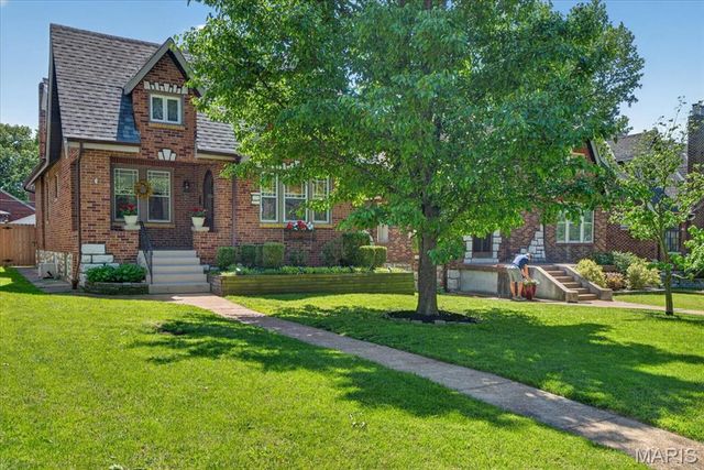 6718 Oleatha Avenue, St Louis, MO 63139
