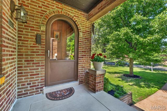 6718 Oleatha Avenue, St Louis, MO 63139