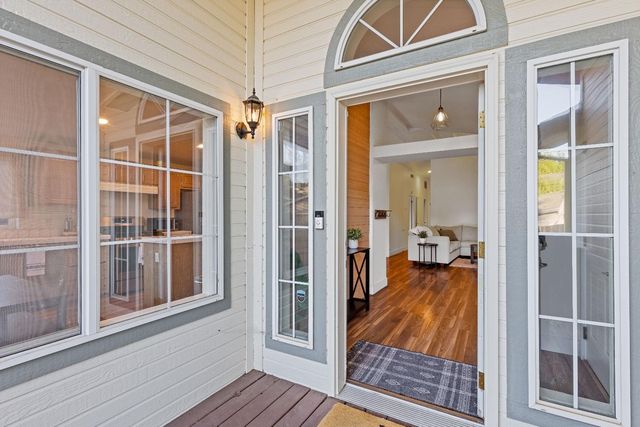 115 Mink Creek Dr, Colfax, CA 95713