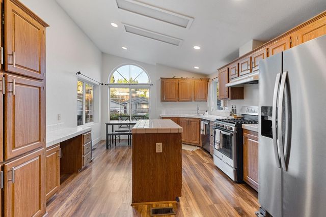 115 Mink Creek Dr, Colfax, CA 95713