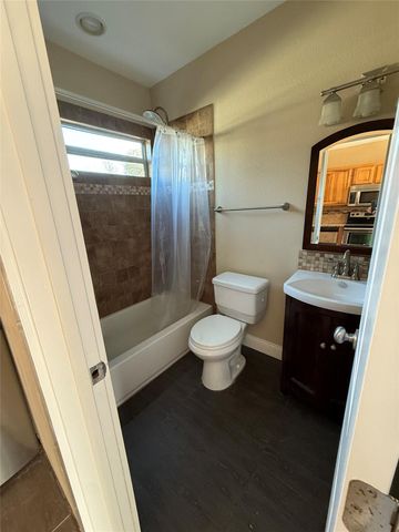 1313 Delano ST, Austin, TX 78721