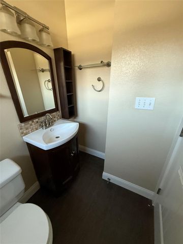 1313 Delano ST, Austin, TX 78721