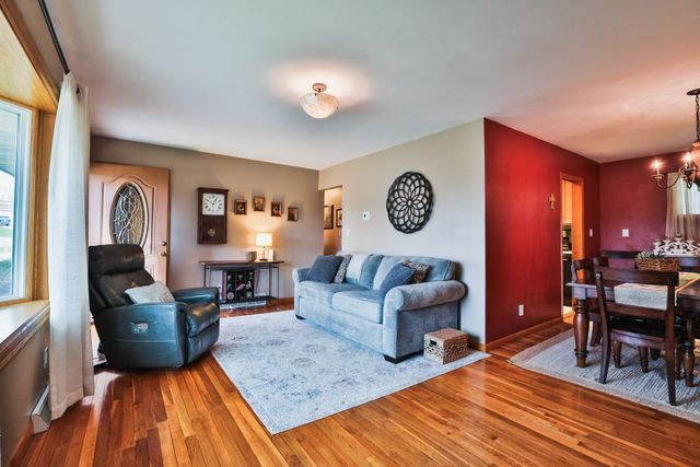 2775 HRINDA Drive, Erie, PA 16506