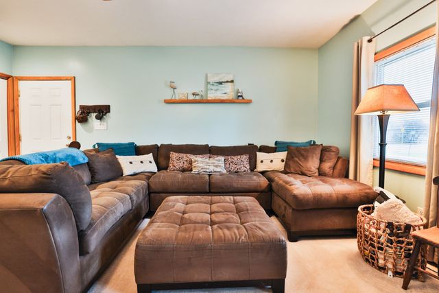 2775 HRINDA Drive, Erie, PA 16506