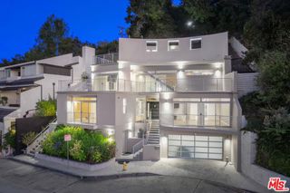 11698 Picturesque Drive, Studio City, CA 91604