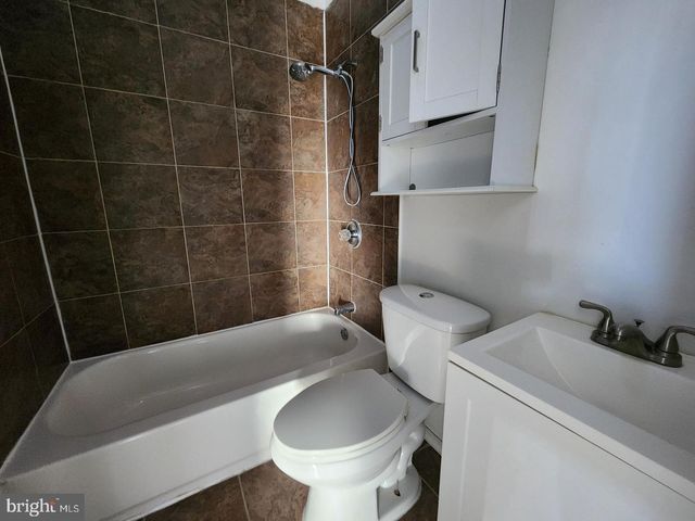 3208 ELMLEY AVE, Baltimore, MD 21213
